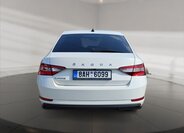 Škoda Superb Liftback 2,0 l 110 kw