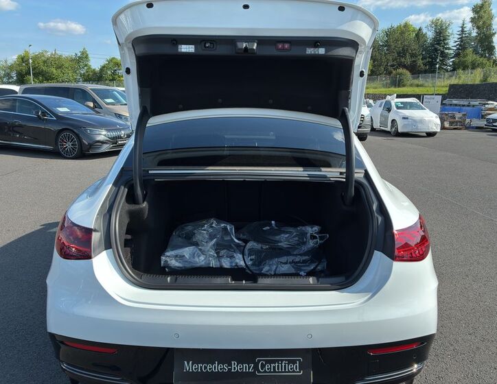 Mercedes-Benz EQE 10