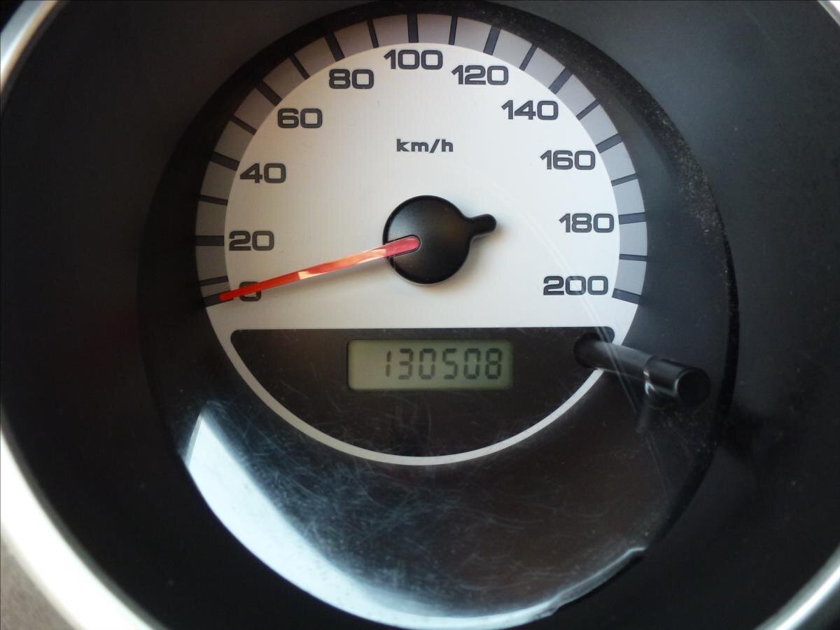 Suzuki Ignis Kombi 1,5 l 73 kw