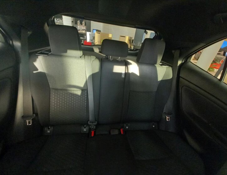 Toyota Yaris Cross SUV / Terénní 1,5 l 85 kw