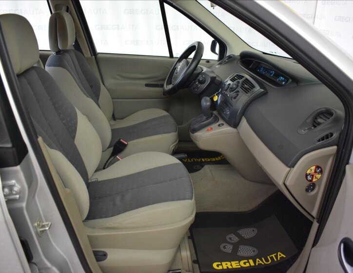 Renault Scénic MPV 1,6 l 83 kw