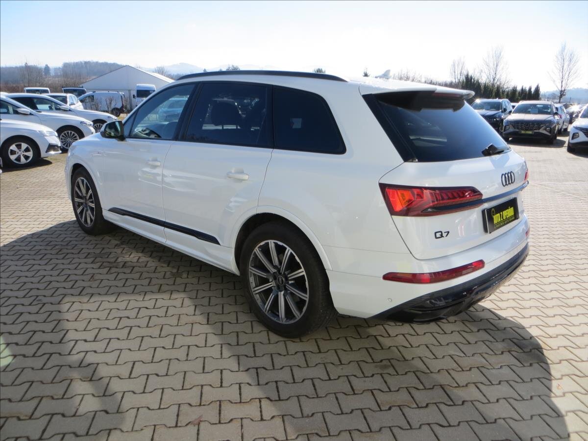Audi Q7 SUV / Terénní 3,0 l 210 kw