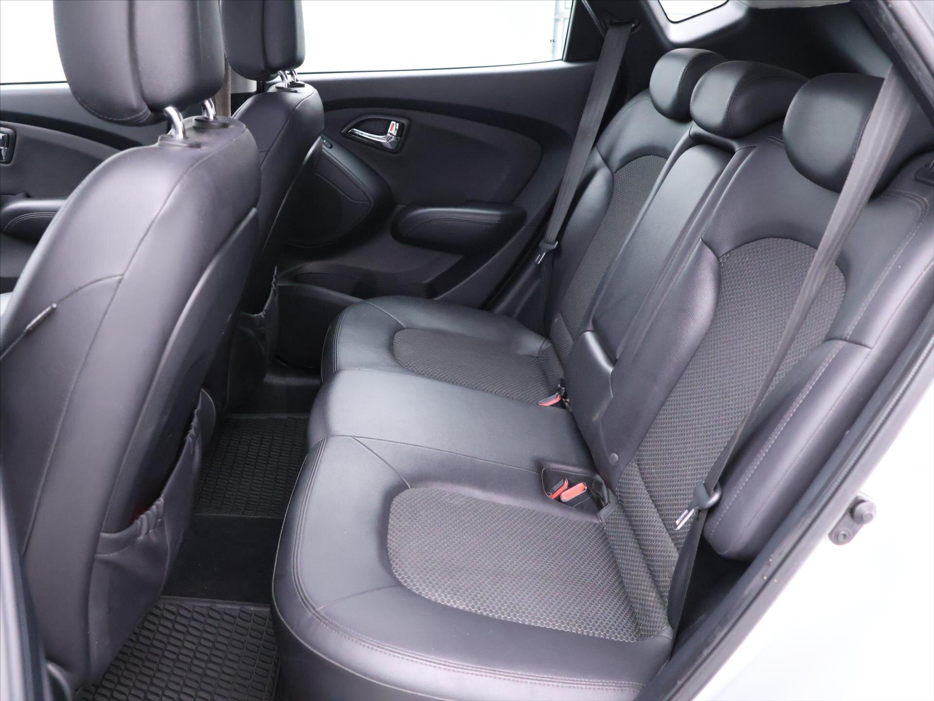 Hyundai ix35 SUV 1,6 l 99 kw