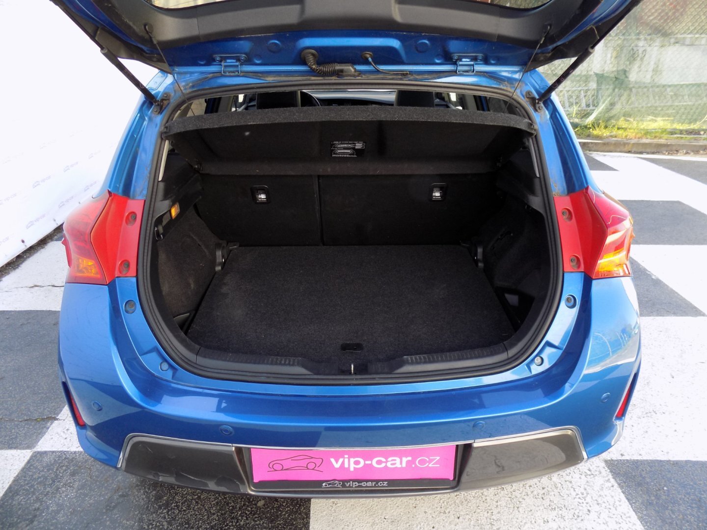 Toyota Auris Hatchback 1,8 l 73 kw