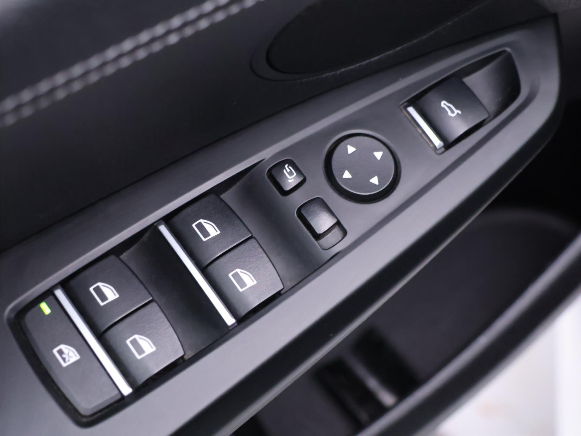 BMW X3 SUV / Terénní 3,0 l 190 kw