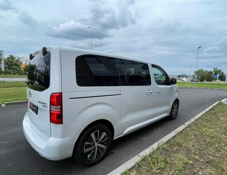 Toyota ProAce Verso 13