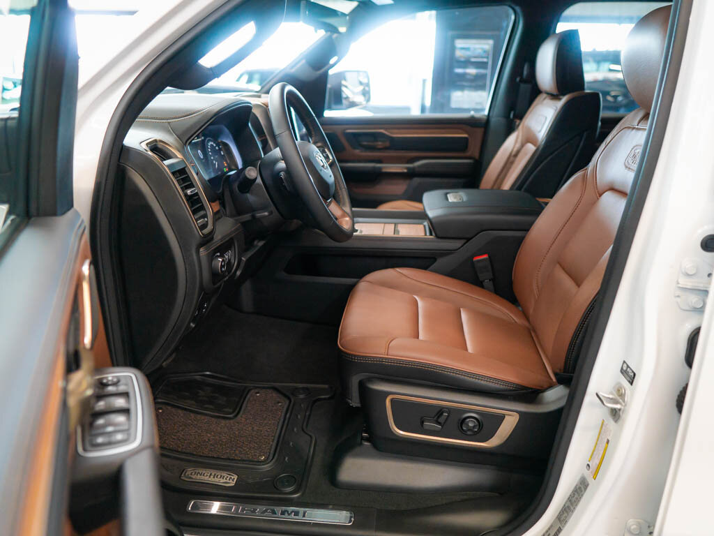 Dodge RAM Pick-up 5,7 l 291 kw