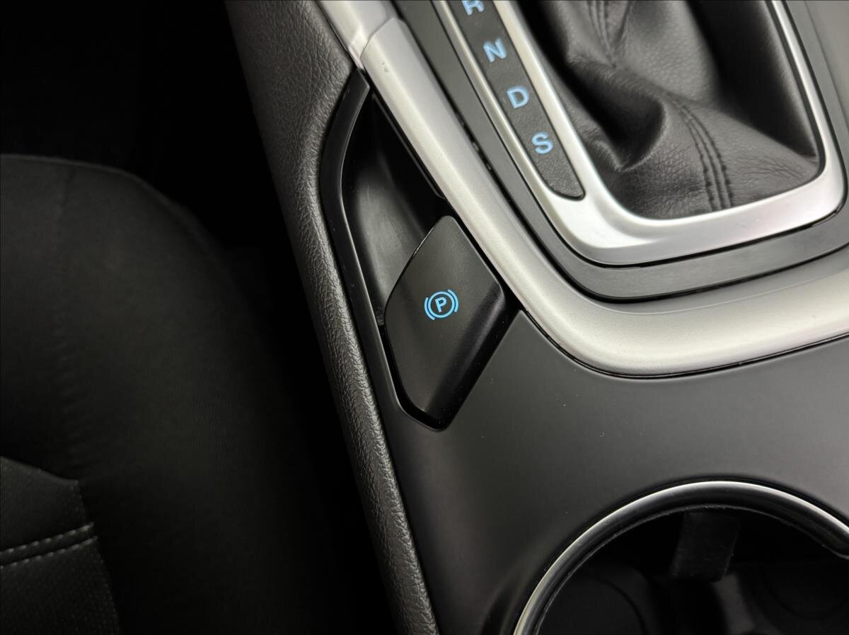 Ford Mondeo Kombi 2,0 l 110 kw