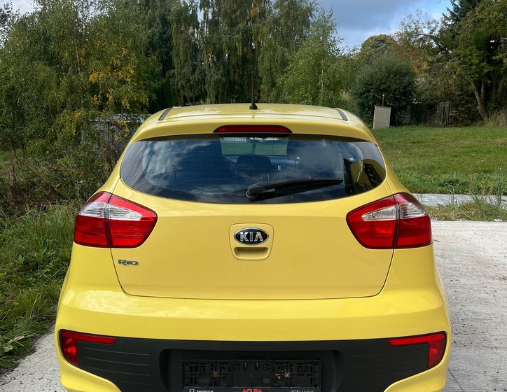KIA Rio 4