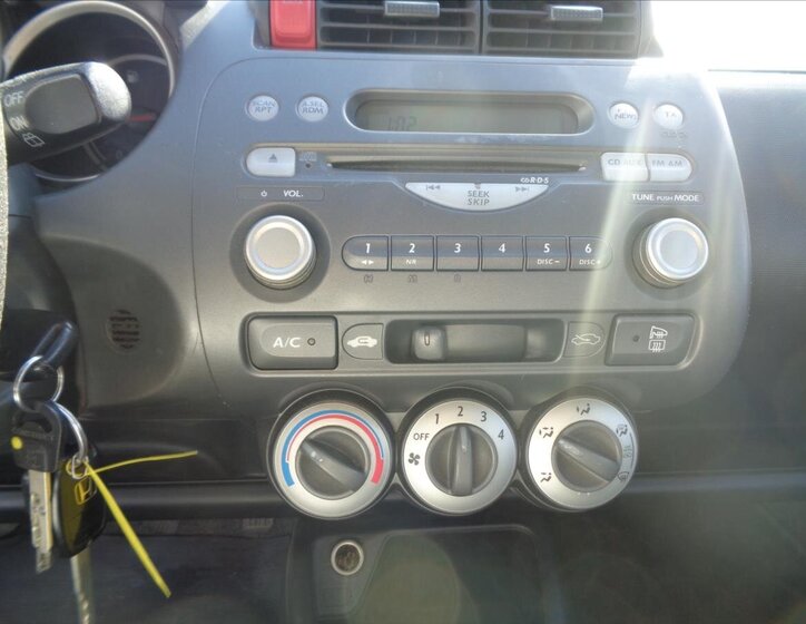 Honda Jazz Hatchback 1,2 l 57 kw