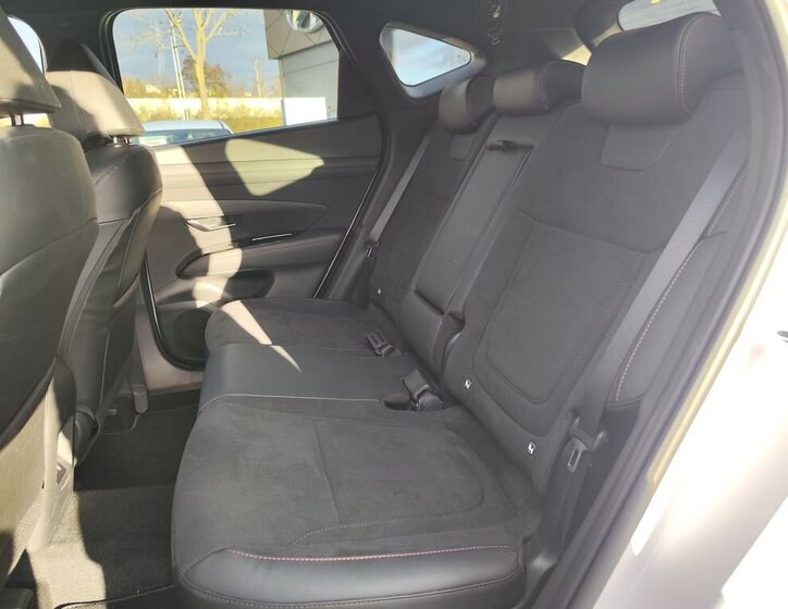 Hyundai Tucson SUV 1,6 l 118 kw