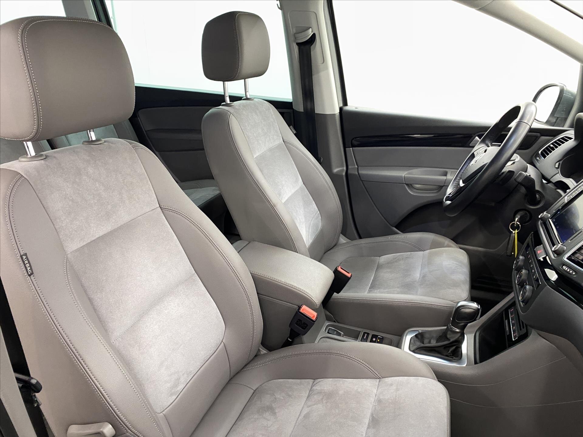 Volkswagen Sharan MPV 2,0 l 130 kw