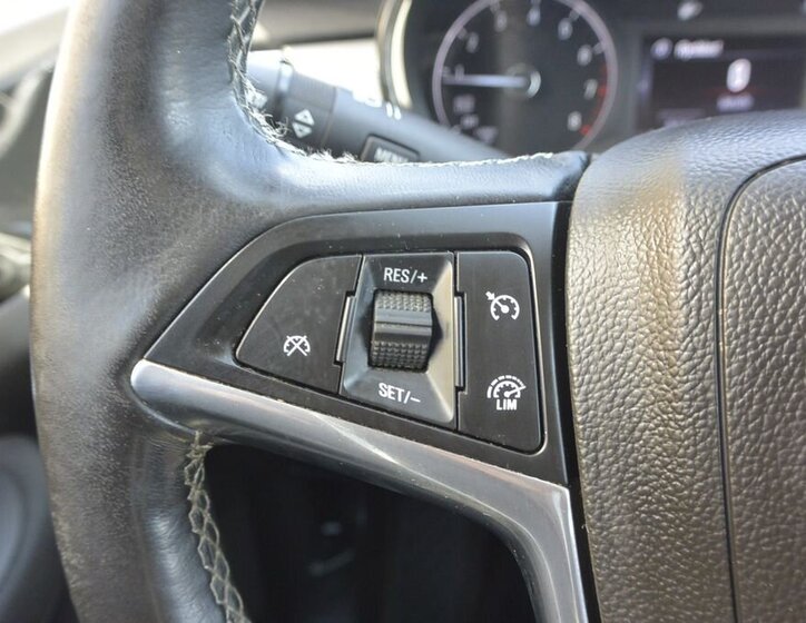 Opel Mokka SUV / Terénní 1,4 l 103 kw