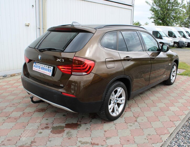 BMW X1 SUV / Terénní 2,0 l 150 kw