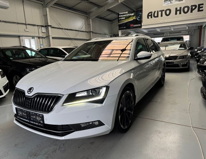 Škoda Superb Kombi 1,8 l 132 kw