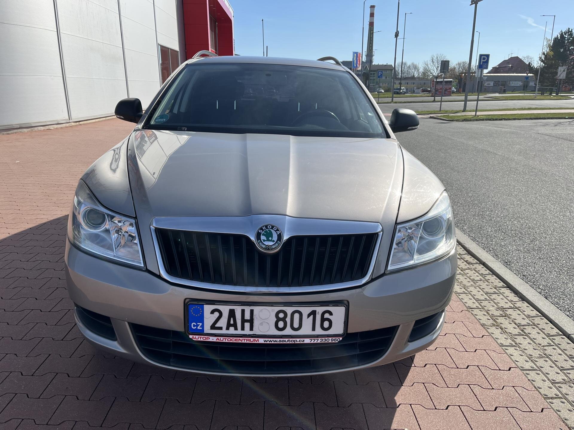 Škoda Octavia Kombi 1,6 l 77 kw
