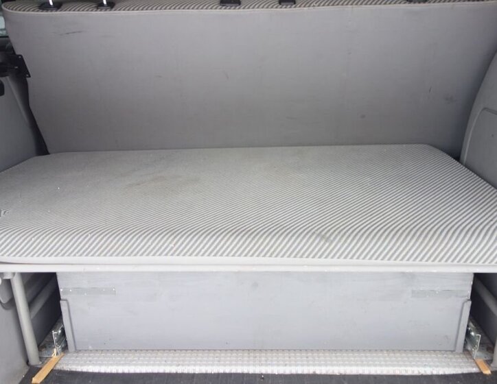 Volkswagen Multivan 24