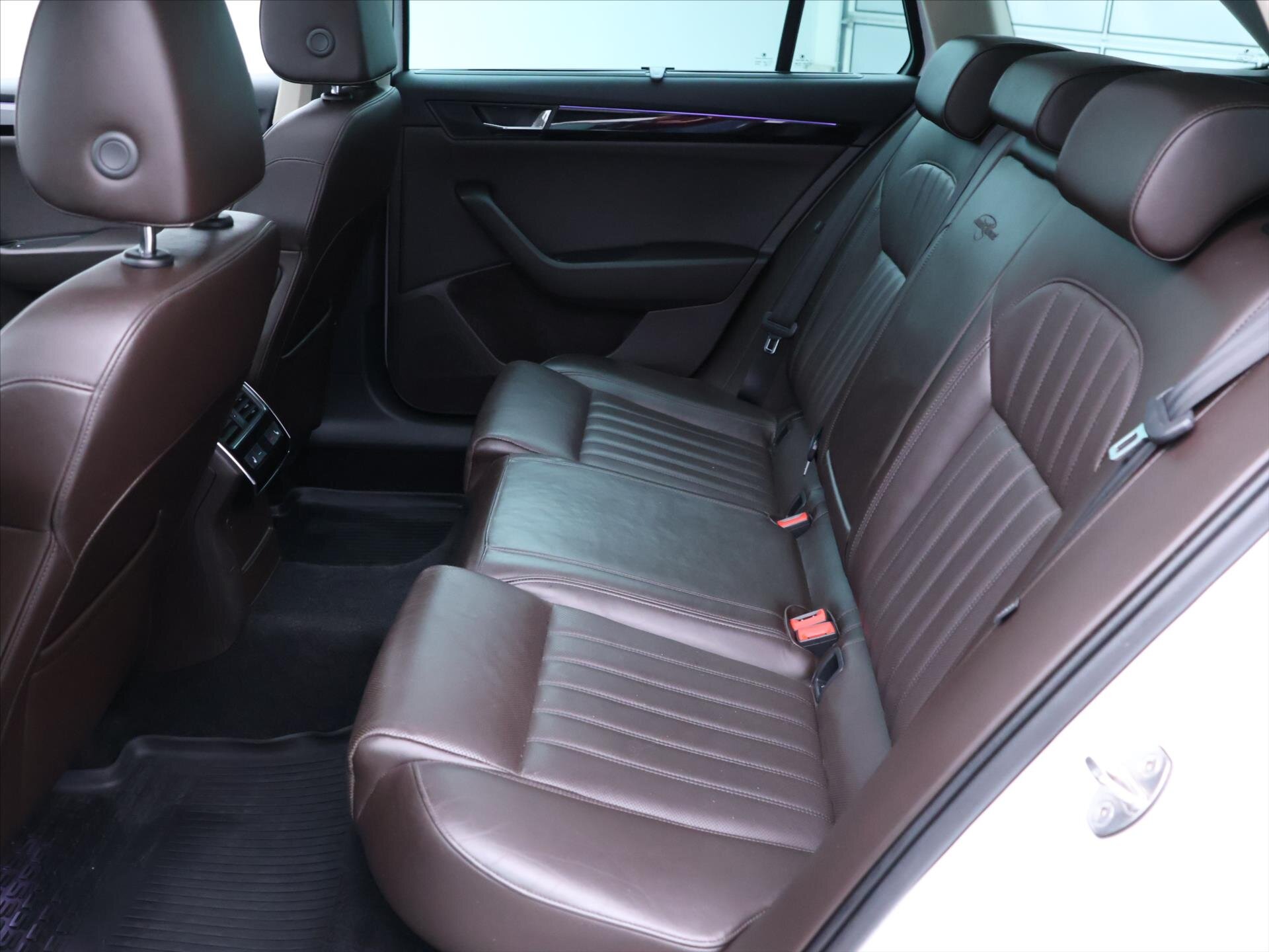 Škoda Superb Kombi 2,0 l 140 kw