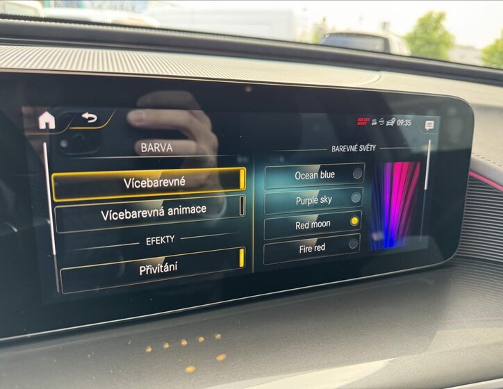 Mercedes-Benz EQC 10