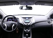 Hyundai Elantra 23