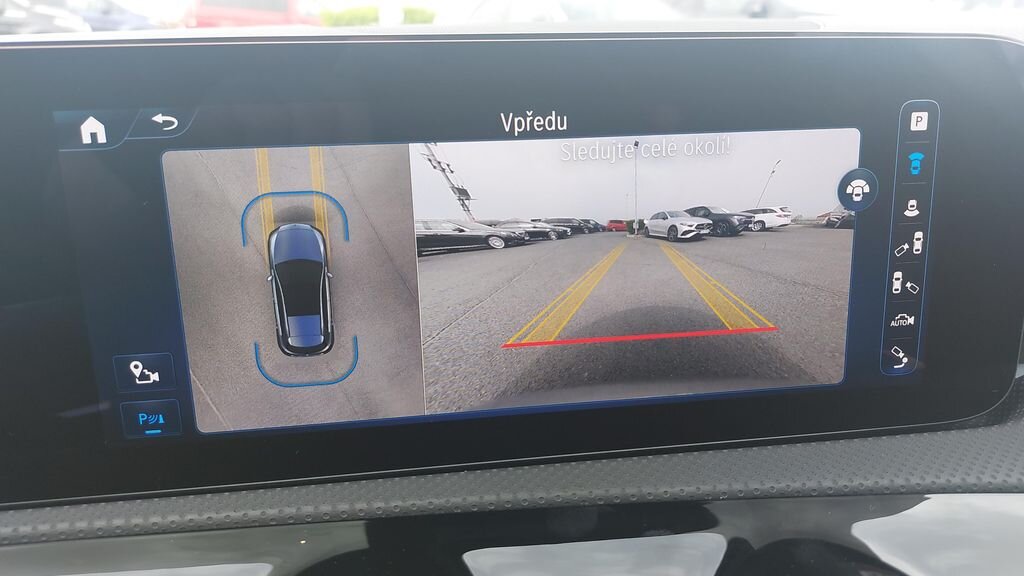 Mercedes-Benz Třídy A Hatchback 1,3 l 120 kw