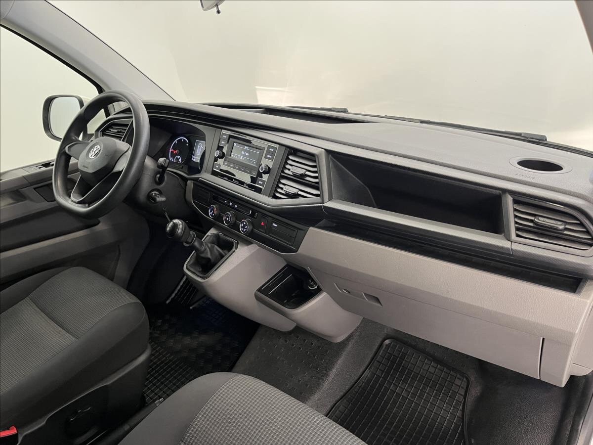 Volkswagen Transporter Kombi 2,0 l 81 kw