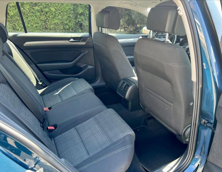 Volkswagen Passat Kombi 2,0 l 110 kw