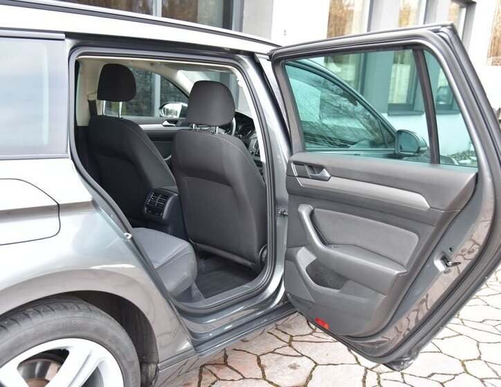 Volkswagen Passat Kombi 2,0 l 110 kw