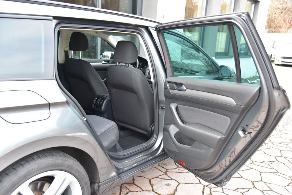 Volkswagen Passat Kombi 2,0 l 110 kw