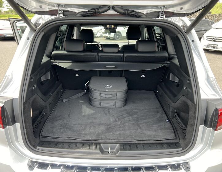 Mercedes-Benz EQB 17