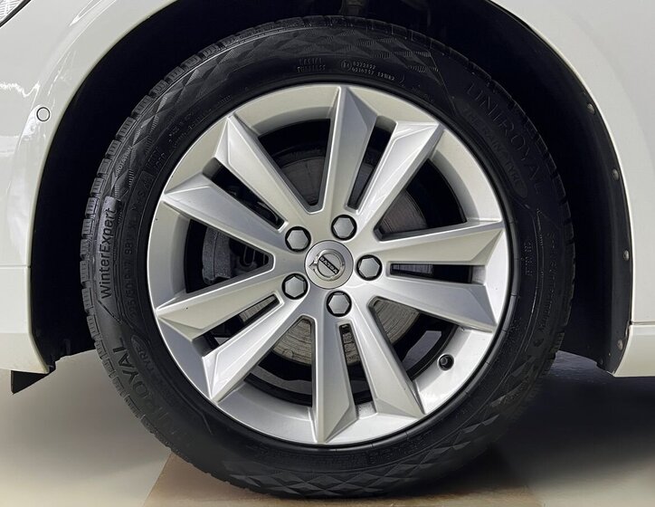 Volvo V60 Kombi 2,0 l 110 kw