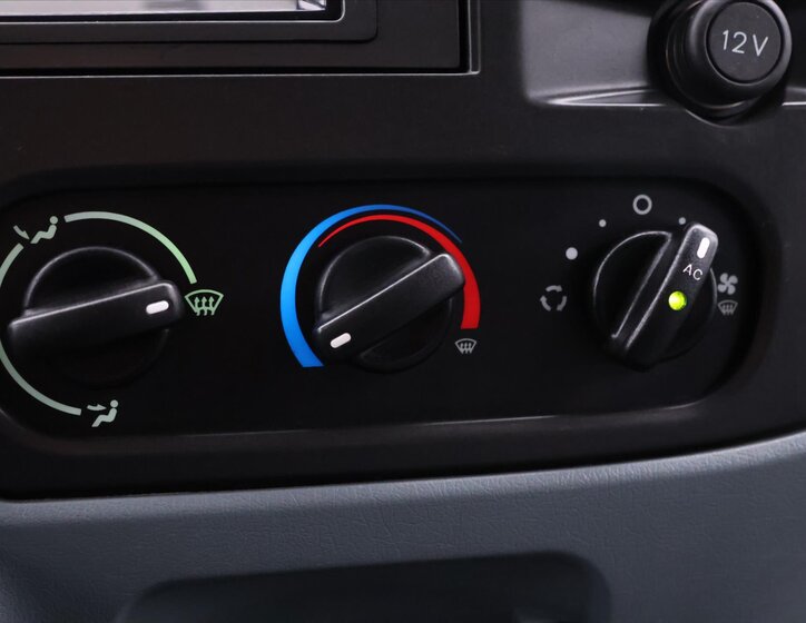 Ford Transit Ostatní 2,2 l 74 kw