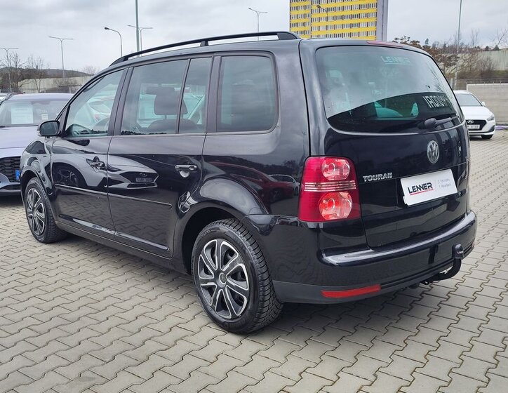 Volkswagen Touran MPV 1,4 l 103 kw
