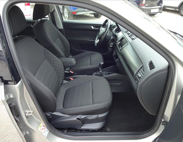 Škoda Fabia Hatchback 999,0 70 kw