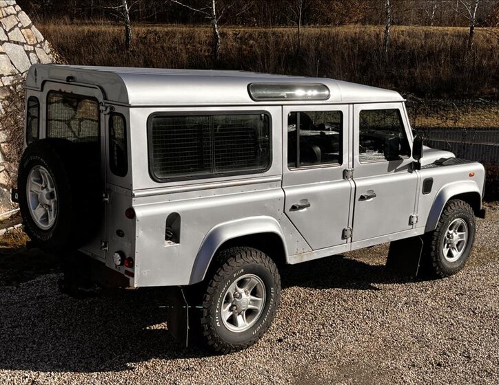 Land Rover Defender Ostatní 2,4 l 90 kw