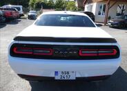 Dodge Challenger 11