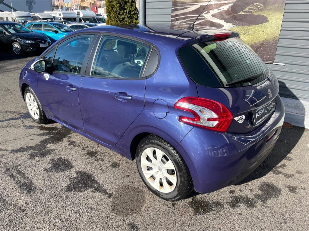 Peugeot 208 Hatchback 999,0 50 kw