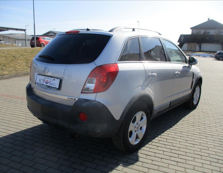 Opel Antara 4