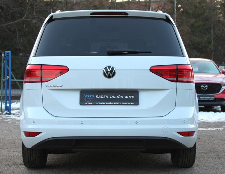 Volkswagen Touran MPV 1,5 l 110 kw