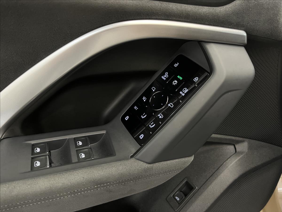 Audi Q5 SUV / Terénní 2,0 l 150 kw