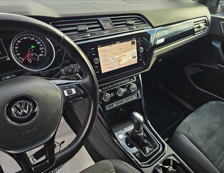 Volkswagen Touran Kombi 1,4 l 110 kw
