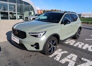 Volvo XC40 1