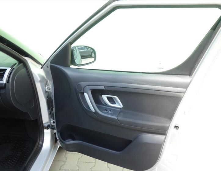 Škoda Roomster 20