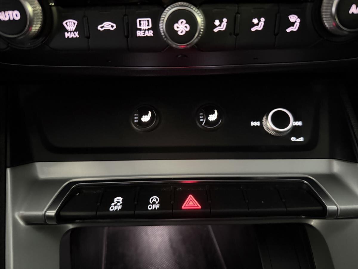 Audi Q3 SUV 2,0 l 110 kw