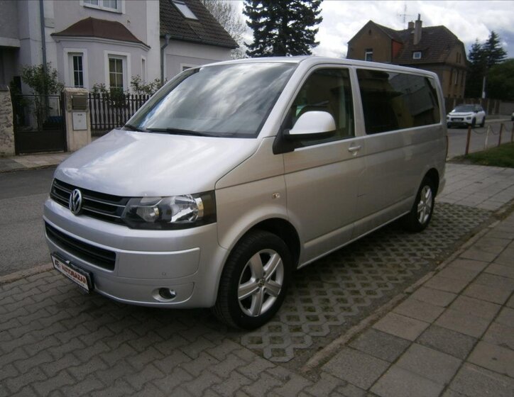 Volkswagen Multivan Kombi 2,0 l 103 kw