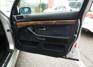 BMW Řada 5 Kombi 2,2 l 125 kw