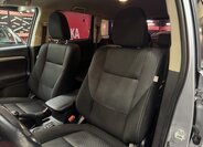 Mitsubishi Outlander SUV / Terénní 2,0 l 110 kw