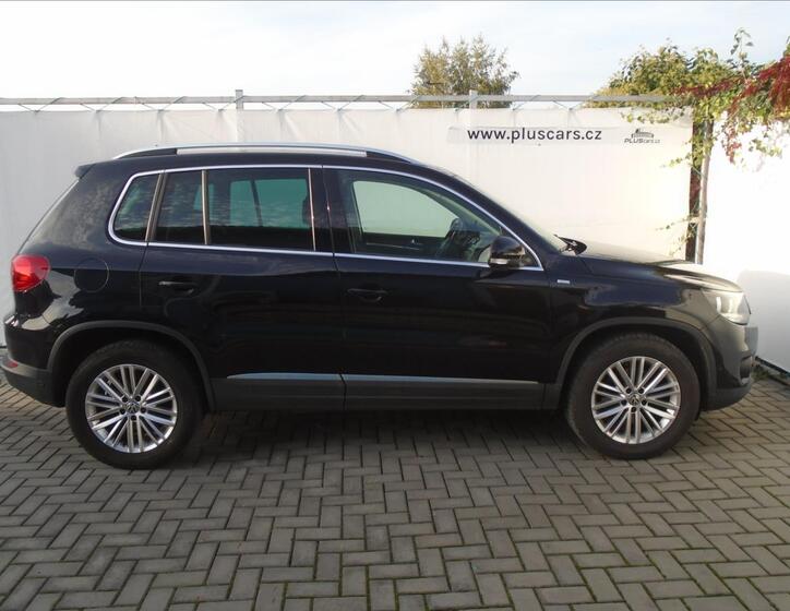 Volkswagen Tiguan 6