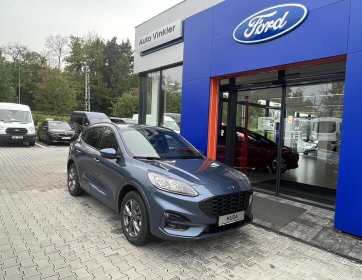 Ford Kuga 1