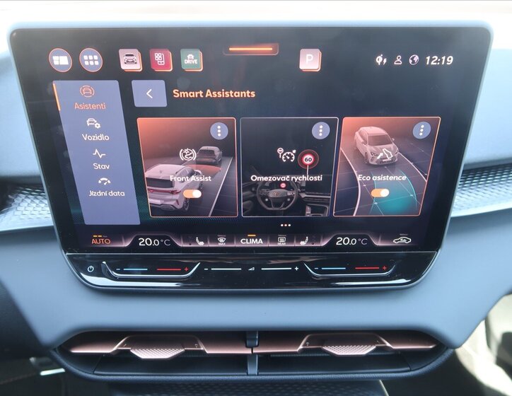 Cupra Terramar SUV / Terénní 2,0 l 195 kw